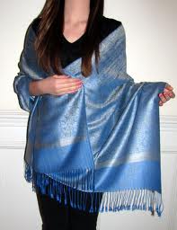 designer Paisley Châles