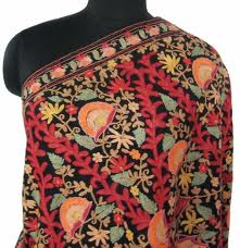 designer Ull Halsdukar